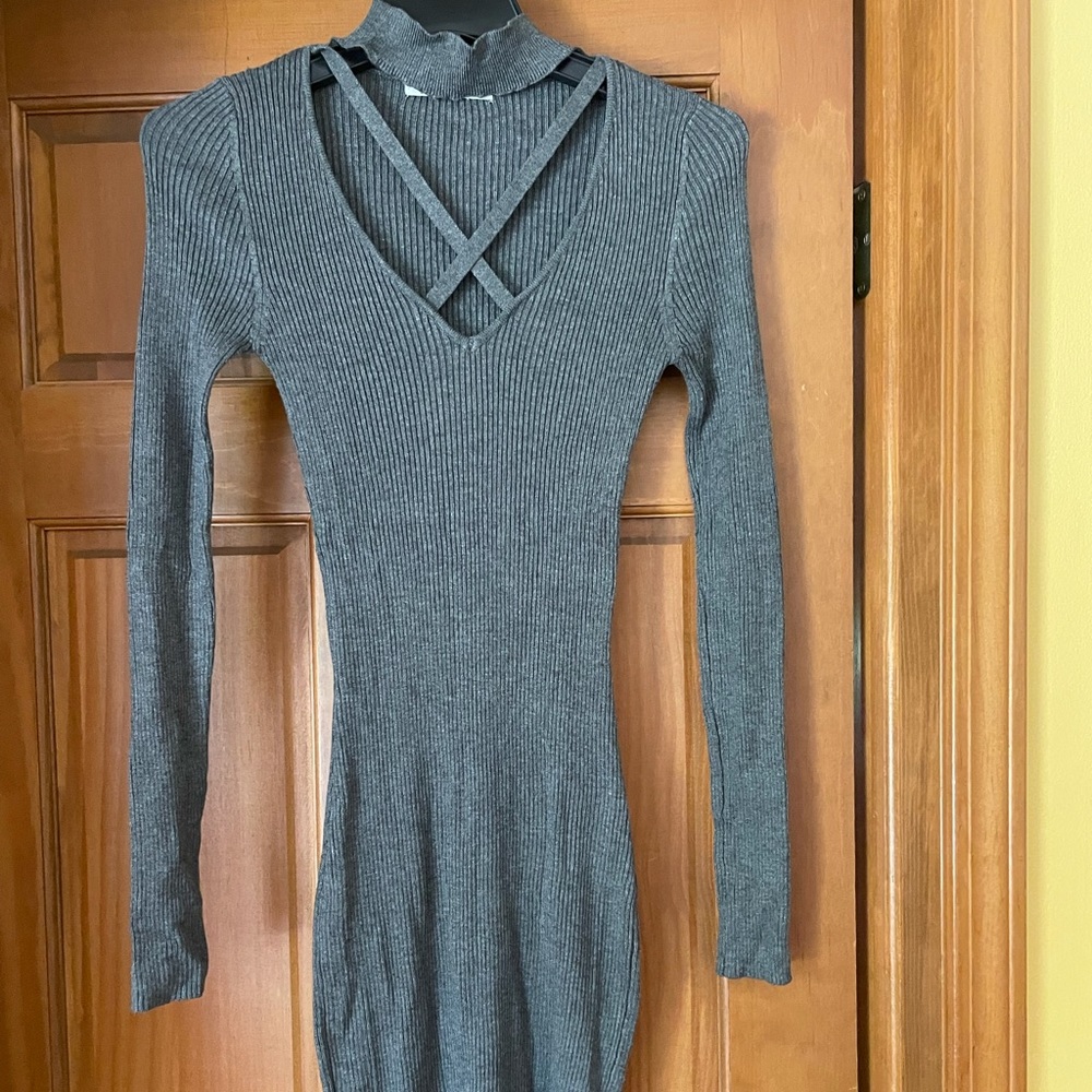 Gray Midi long sleeved dress
